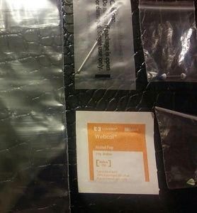 Piercing kits (READ DETAILS)